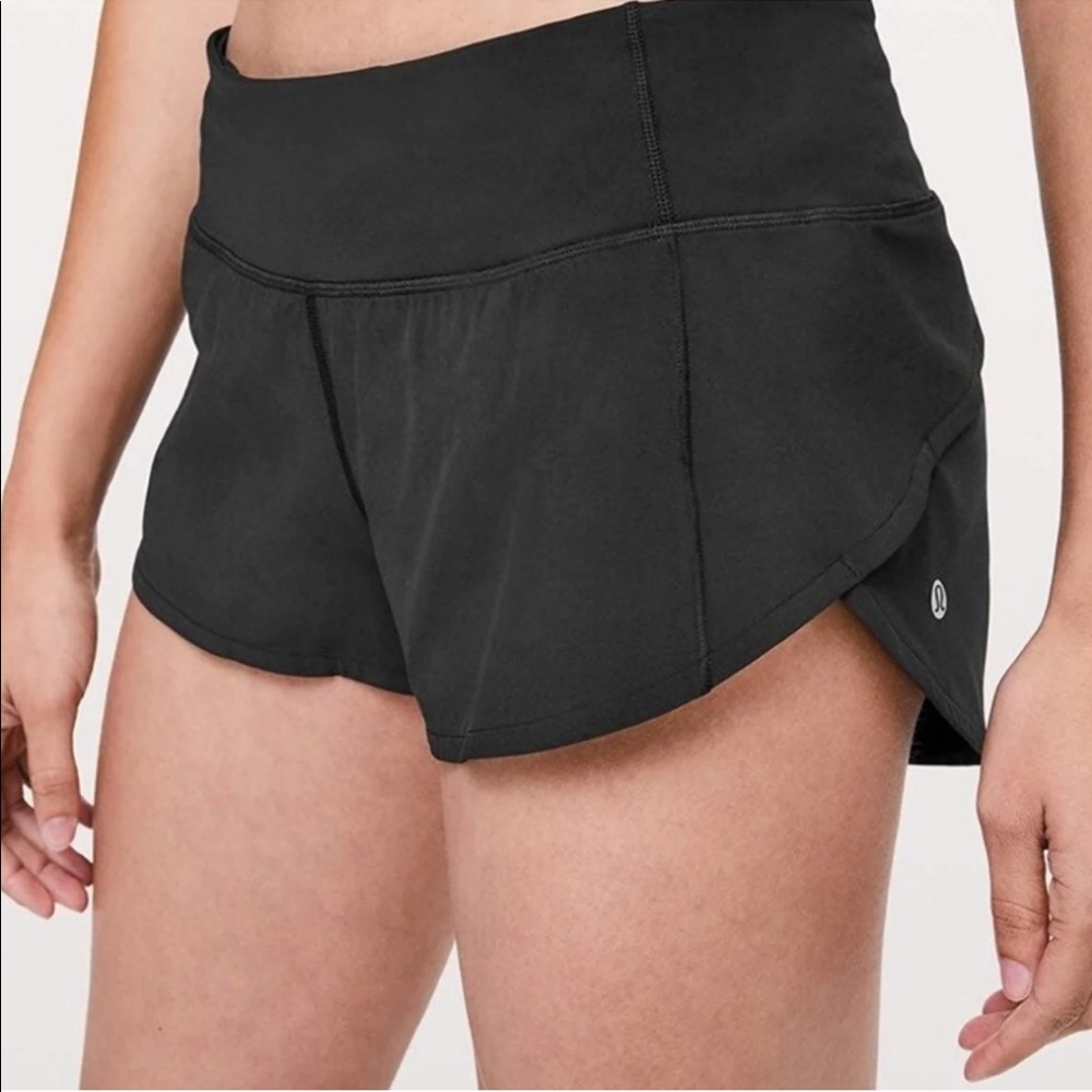 2.5” Speed Up Short Lululemon!